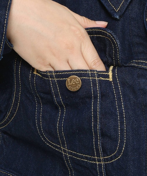 HARE（ハレ）の「【井手上漠さん着用/Lee×HARE】Leeデニムジャケット（デニムジャケット・レディース・ブルー/ブラック・SMALL/MEDIUM）」の11枚目の写真