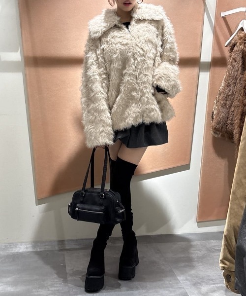 SLY(スライ)の「VOLUME CHUNKY SOLE K/H BOOTS ボリューム チャンキーソール ニーハイブーツ(ブーツ・レディース・ブラック・SMALL/MEDIUM/LARGE)」の16枚目の写真