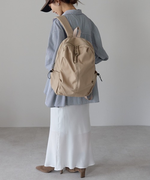 &MARKS(アンドマークス)の「N19【軽量】ナイロントリムバックパック(バックパック/リュック・レディース・ホワイト/ベージュ/ブラック・FREE)」の12枚目の写真