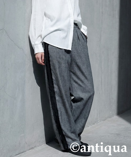 antiqua(アンティカ)の「テープライン ワイドパンツ(その他パンツ・レディース・ブラック/グレー・MEDIUM/LARGE)」の7枚目の写真