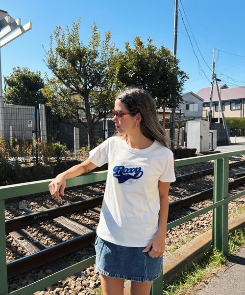 ROXY(ロキシー)の「LOST IN SUMMER TEE/ロキシー半袖Tシャツ(Tシャツ/カットソー・レディース・ホワイト/ブラック・MEDIUM/LARGE)」の14枚目の写真