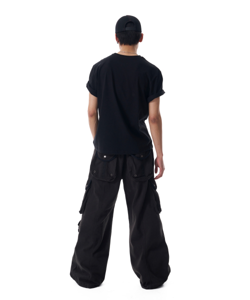 AAKAM（アーカム）の「Painted 98 Half Top (Black)（Tシャツ/カットソー・レディース・その他・1/2）」の9枚目の写真