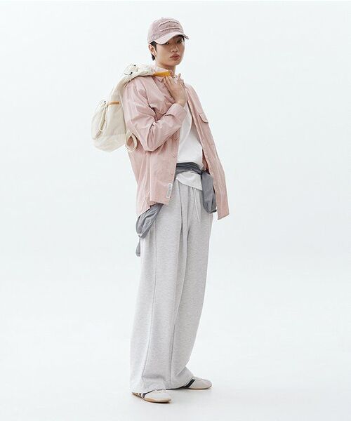 F.ILLUMINATE(フィルミネイト)の「オーバーラップスウェットパンツ - ライトグレー(スウェットパンツ・レディース・その他・SMALL/MEDIUM/LARGE)」の15枚目の写真