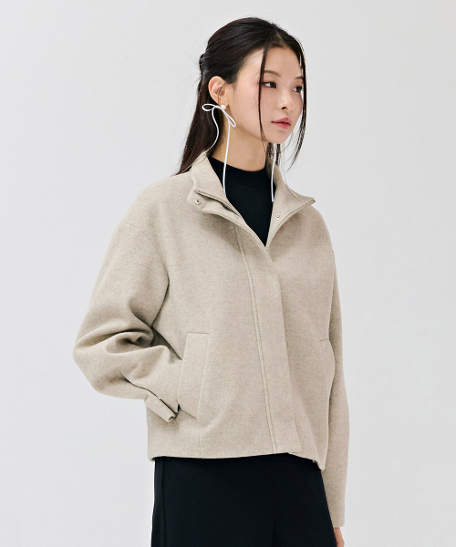 CHASECULT（チェイスカルト）の「女性ウールライクハイネック半コート-ベージュ（チェスターコート・レディース・Beige・90/85）」の4枚目の写真