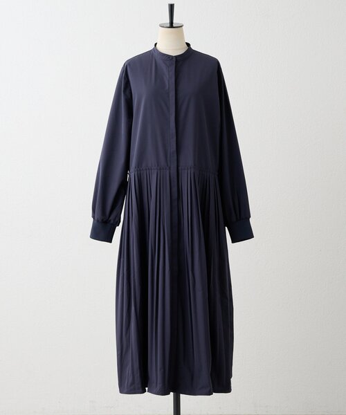 ear PAPILLONNER（イアパピヨネ）の「消しプリーツワンピース【SUM1 STYLE】（ワンピース・レディース・ネイビー/ベージュ系その他・FREE）」の13枚目の写真