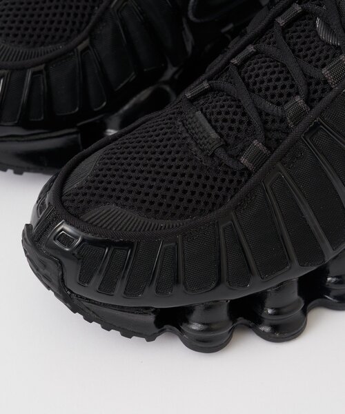 NIKE(ナイキ)の「【NIKE/ナイキ】ナイキ ショックス TL(スニーカー・レディース・ブラック/ホワイト・23.5cm/24.5cm/27.5cm/28.5cm)」の16枚目の写真