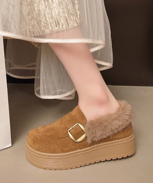 AMELY(エミリー)の「厚底ファー ムートンローファー(ローファー・レディース・キャメル/ブラウン/ベージュ・40/39/38/37/36/35)」の5枚目の写真
