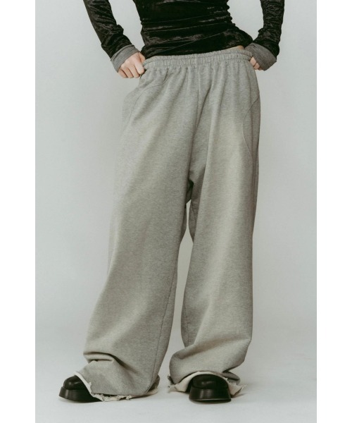 Knuth Marf（クヌースマーフ）の「wide-leg sweatpants(unisex)（スウェットパンツ・レディース・ブラック/グレー・X-SMALL/SMALL/MEDIUM）」の10枚目の写真