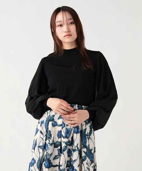 BEAMS HEART(ビームスハート)の「袖プリーツ ニットプルオーバー(ニット/セーター・レディース・ブラック/ホワイト系その他5/グリーン系その他・FREE)」の6枚目の写真