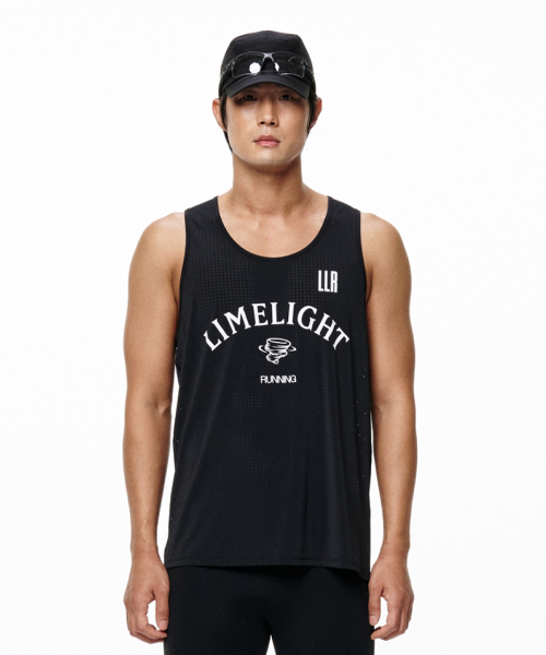 LIMELIGHT APPAREL(ライムライトアパレル)の「アーチロゴランニングスリーブレスパンチング(ブラック/ホワイト)(Tシャツ/カットソー・メンズ・その他・SMALL/MEDIUM)」の1枚目の写真