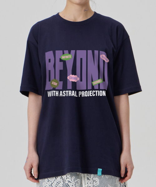ASTRAL PROJECTION（アストラルプロジェクション）の「[ビヨンドウィズアストラル]コットンルーズフィット半袖Tシャツ_スペースネイビー（Tシャツ/カットソー・メンズ・その他・LARGE/MEDIUM/X-LARGE/XX-LARGE）」の5枚目の写真