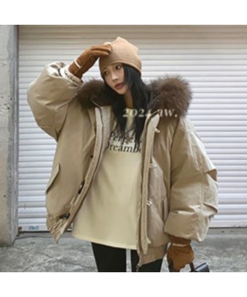 ホーンバックルファーフードジャケット