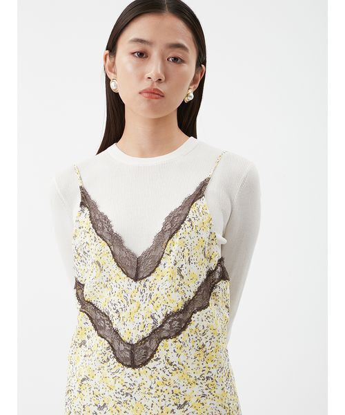 Mila Owen（ミラオーウェン）の「ニュアンスプリントレースキャミワンピース（ワンピース・レディース・ブルー/イエロー/ブラウン・1/0）」の8枚目の写真