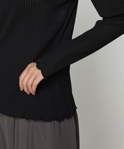 Gabardine K.T(ギャバジンケーティー)の「〔 +サイズ 〕 【前後2WAY】シアーストライプジャージ シアーストライプカットソー(Tシャツ/カットソー・レディース・サックスブルー/オフホワイト・13号)」の12枚目の写真