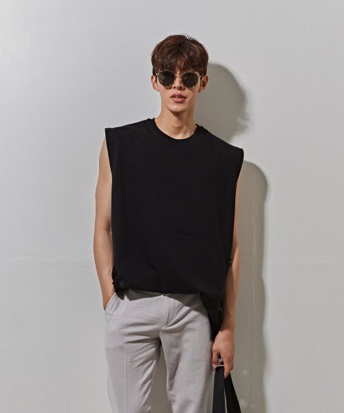 THE-ABON(エイボン)の「メンズサマーオーバーボックスタンクトップブラック(Tシャツ/カットソー・メンズ・ブラック・LARGE/MEDIUM)」の1枚目の写真