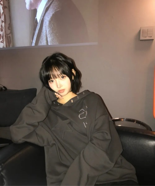 as you are（アズユーアー）の「◇ASYOUARE◇ブランド直輸入正規品/スター アイレット フーディー STAR EYELET HOODIE（パーカー・レディース・チャコール/ダークグレー/ブラック・FREE）」の19枚目の写真