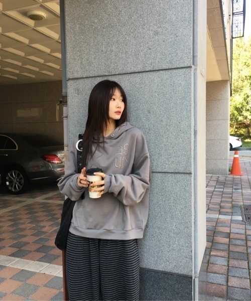 as you are（アズユーアー）の「◇ASYOUARE◇ブランド直輸入正規品/スター アイレット フーディー STAR EYELET HOODIE（パーカー・レディース・チャコール/ダークグレー/ブラック・FREE）」の20枚目の写真