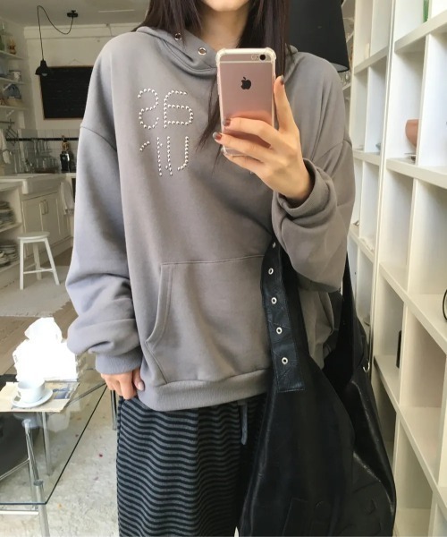 as you are（アズユーアー）の「◇ASYOUARE◇ブランド直輸入正規品/スター アイレット フーディー STAR EYELET HOODIE（パーカー・レディース・チャコール/ダークグレー/ブラック・FREE）」の21枚目の写真
