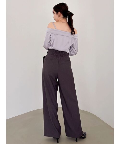 dazzlin（ダズリン）の「【久間田琳加コラボ】サイドベルトストレート