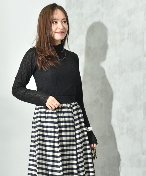 INTERPLANET(インタープラネット)の「総レースハイネックプルオーバー(Tシャツ/カットソー・レディース・オフホワイト/アイボリー/ブラック・FREE)」の20枚目の写真