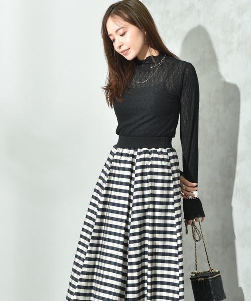 INTERPLANET(インタープラネット)の「総レースハイネックプルオーバー(Tシャツ/カットソー・レディース・オフホワイト/アイボリー/ブラック・FREE)」の21枚目の写真