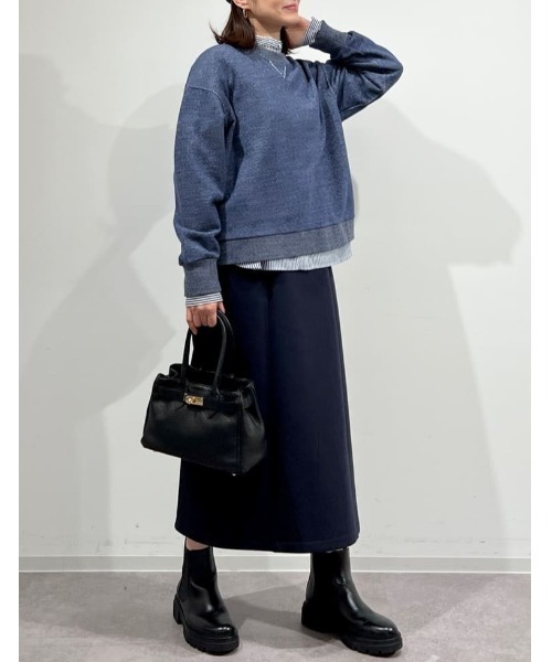 human woman(ヒューマンウーマン)の「◆ロゴ刺繍カラースウェット(スウェット・レディース・ネイビー/ブルー/ライトグリーン/ホワイト系その他・MEDIUM)」の9枚目の写真