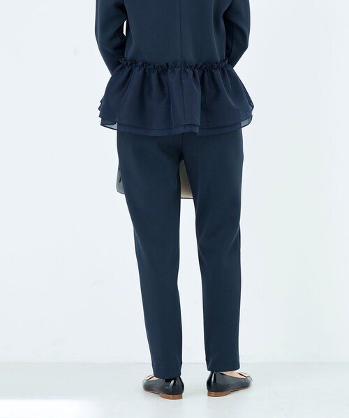 NOLLEY’S Sophi（ノーリーズソフィ）の「《セットアップ対応》ウォッシャブルダンボールテーパードパンツ（その他パンツ・レディース・ブラック/ネイビー・38/36/34）」の8枚目の写真