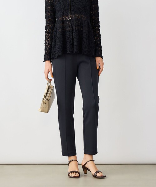 NOLLEY’S Sophi（ノーリーズソフィ）の「《セットアップ対応》ウォッシャブルダンボールテーパードパンツ（その他パンツ・レディース・ブラック/ネイビー・38/36/34）」の13枚目の写真