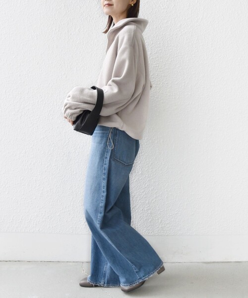 SHIPS（シップス）の「〈洗濯機可能〉フリース 裾 ドロスト ハーフ ジップ プルオーバー（スウェット・レディース・ナチュラル/チャコールグレー/スモークピンク/ライトグリーン・ONE SIZE）」の6枚目の写真