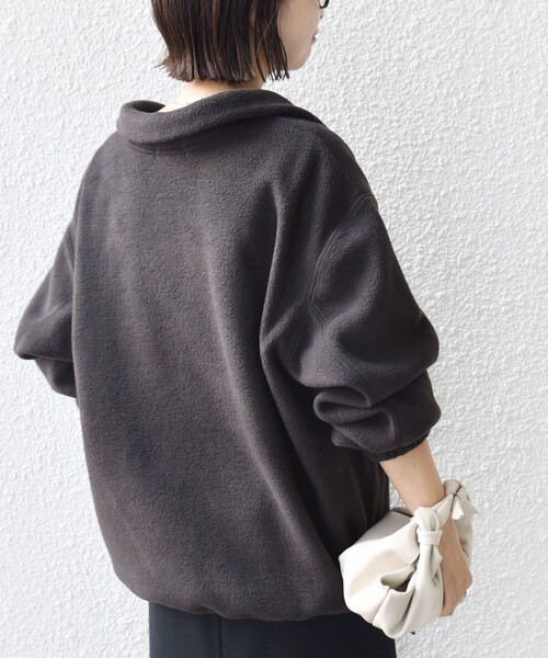 SHIPS（シップス）の「〈洗濯機可能〉フリース 裾 ドロスト ハーフ ジップ プルオーバー（スウェット・レディース・ナチュラル/チャコールグレー/スモークピンク/ライトグリーン・ONE SIZE）」の20枚目の写真