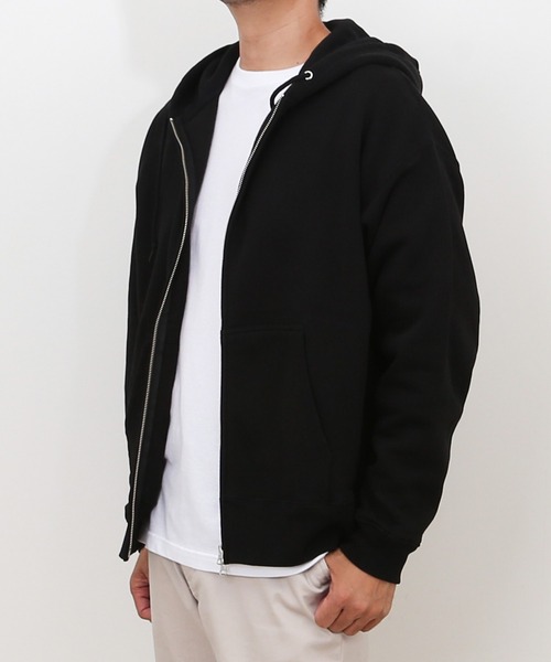 United Athle(ユナイテッドアスレ)の「United Athle ユナイテッドアスレ ボックスシルエットパーカ(パーカー・メンズ・ブラック/スミクロ/ホワイト/ネイビー・L/XL/S/M)」の7枚目の写真