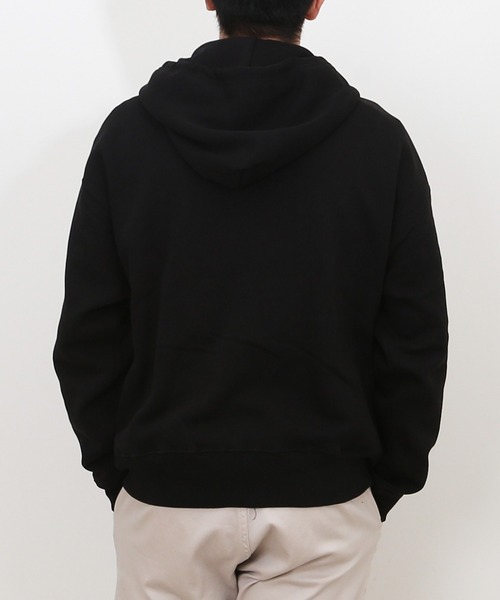 United Athle(ユナイテッドアスレ)の「United Athle ユナイテッドアスレ ボックスシルエットパーカ(パーカー・メンズ・ブラック/スミクロ/ホワイト/ネイビー・L/XL/S/M)」の8枚目の写真