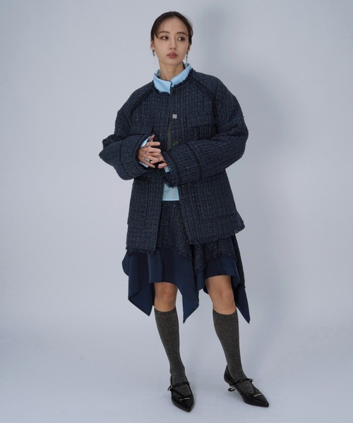 HARE(ハレ)の「ラメツイードミドルジャケット(ノーカラージャケット・レディース・ブラック/ネイビー・FREE)」の8枚目の写真