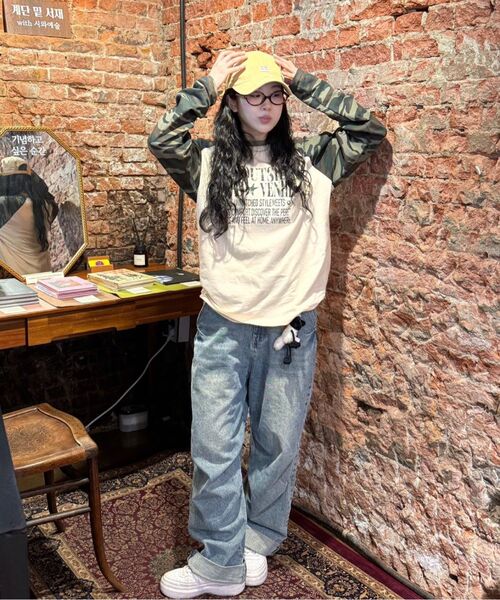 VENHIT(ベンヒット)の「アウトサイドクラブ カモ レグラン ロングスリーブ(Tシャツ/カットソー・レディース・ブラック/アイボリー・MEDIUM/LARGE/X-LARGE)」の13枚目の写真