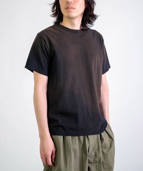 DOMINGO SELECT（ドミンゴセレクト）の「[moojimooji]  オーバーダイ クラシックサイズTシャツ（Tシャツ/カットソー・メンズ・ネイビー/ベージュ/ブラック/アイボリー・L/M）」の13枚目の写真