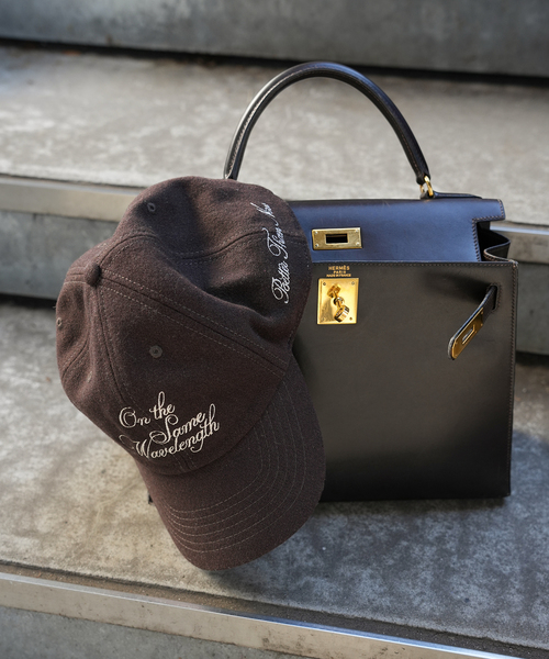 Deuxieme Classe(ドゥーズィエムクラス)の「BTN Logo キャップ(キャップ・レディース・ブラウン・FREE)」の3枚目の写真