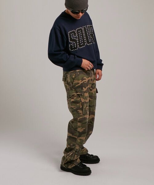 Sourcream（サワークリーム）の「【UNISEX】Sourcream スタッズクルースウェット（スウェット・レディース・ホワイト/ブルー/ネイビー・SMALL/MEDIUM）」の13枚目の写真