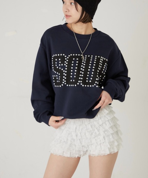 Sourcream（サワークリーム）の「【Sourcream】 SOURスタッズクルースウェット（スウェット・メンズ・ホワイト/ブルー/ネイビー・SMALL/MEDIUM）」の4枚目の写真