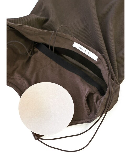 MIDIUMISOLID（ミディウミソリッド）の「MIDIUMISOLID for Ladies パッド入りキャミソール（Tシャツ/カットソー・レディース・ブラック/オフホワイト/ブラウン・FREE）」の17枚目の写真