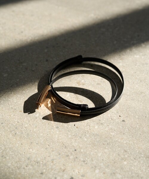 LOUNGEDRESS（ラウンジドレス）の「【GALENA/ガレナ】メタルバックルナローベルト（ベルト・レディース・ブラック・FREE）」の2枚目の写真