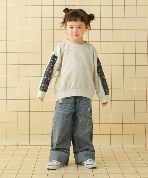 LEPSIM(レプシィム)の「【KIDS】袖クロシェスウェットプルオーバー 652787(スウェット・キッズ・ブラック/ライトブルー/アイボリー・120/140/130)」の4枚目の写真