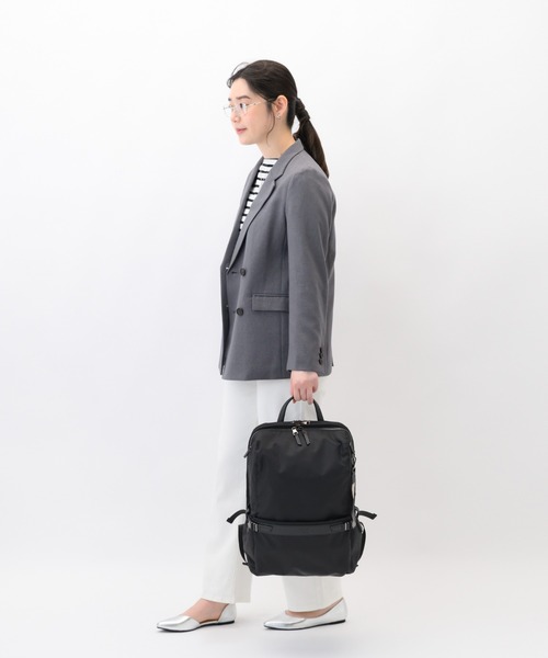 W&.Day/Night（ダブルアンド デイナイト）の「リュックサック リッカ スクエアリュック２ 21L B4サイズ 15.6インチPC ボトルホルダー 19153（バックパック/リュック・レディース・アッシュブラウン/ブラック/スモークピンク・FREE）」の7枚目の写真
