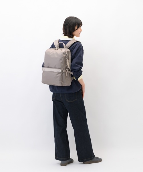 W&.Day/Night（ダブルアンド デイナイト）の「リュックサック リッカ スクエアリュック２ 21L B4サイズ 15.6インチPC ボトルホルダー 19153（バックパック/リュック・レディース・アッシュブラウン/ブラック/スモークピンク・FREE）」の12枚目の写真