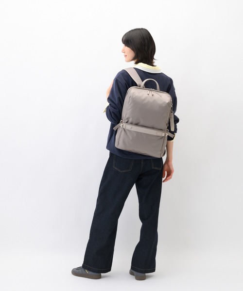 W&.Day/Night（ダブルアンド デイナイト）の「リュックサック リッカ スクエアリュック２ 21L B4サイズ 15.6インチPC ボトルホルダー 19153（バックパック/リュック・レディース・アッシュブラウン/ブラック/スモークピンク・FREE）」の14枚目の写真
