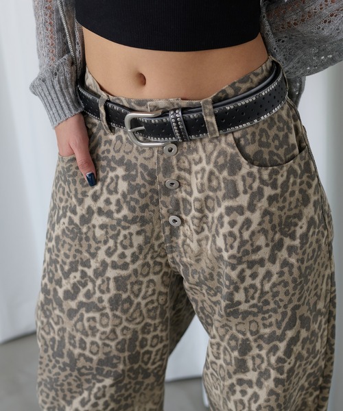 sedacle girl(セダクルガール)の「ボタンフライレオパードパンツ(その他パンツ・レディース・ベージュ・SMALL/MEDIUM)」の8枚目の写真