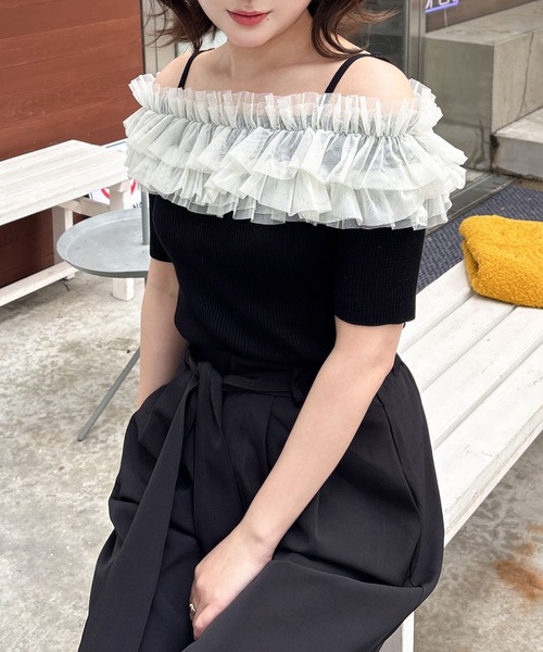 SOELA(ソエラ)の「チュールオフショルダブルフリル半袖ニット(ニット/セーター・レディース・アイボリー/グレー系6/ブラック系その他2・FREE)」の18枚目の写真