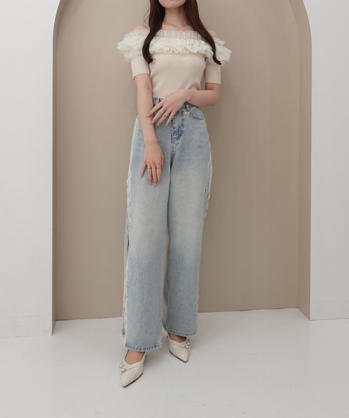 SOELA(ソエラ)の「チュールオフショルダブルフリル半袖ニット(ニット/セーター・レディース・アイボリー/グレー系6/ブラック系その他2・FREE)」の9枚目の写真