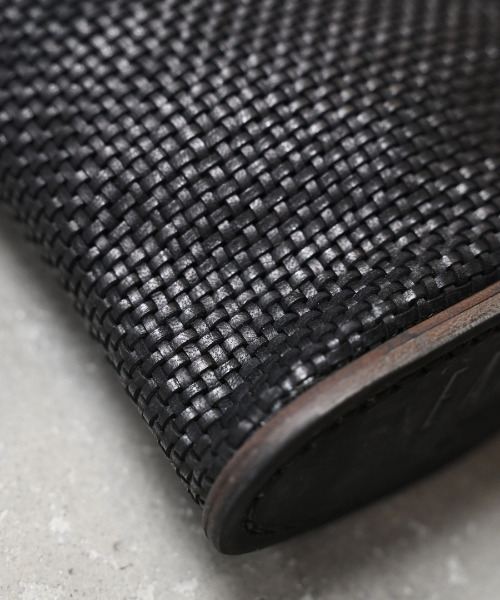 EARLE(アール)の「EARLE アール / Shoe sole shoe bag シューソールキップレザーハンドバッグ / ER6513(ハンドバッグ・レディース・ブラック・FREE)」の4枚目の写真