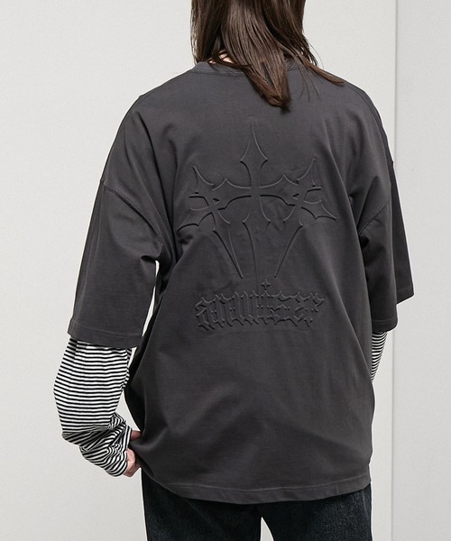 Alfred Alex（アルフレッドアレックス）の「【Alfred Alex】Vintage Embossed Oversized Tee / ヴィンテージライク エンボス オーバーサイズ Tシャツ（Tシャツ/カットソー・メンズ・ワイン/ブラック/グレイッシュブルー/ブラック系・L/M）」の22枚目の写真