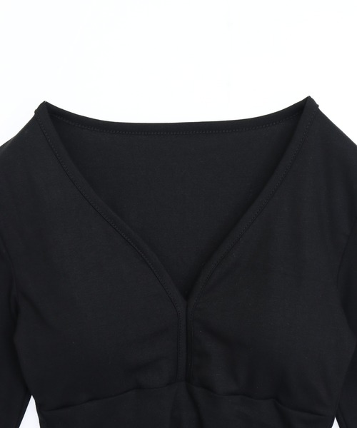 ANAP（アナップ）の「VネックぴたっとロングTシャツ（Tシャツ/カットソー・レディース・ホワイト/ブラック・F）」の7枚目の写真